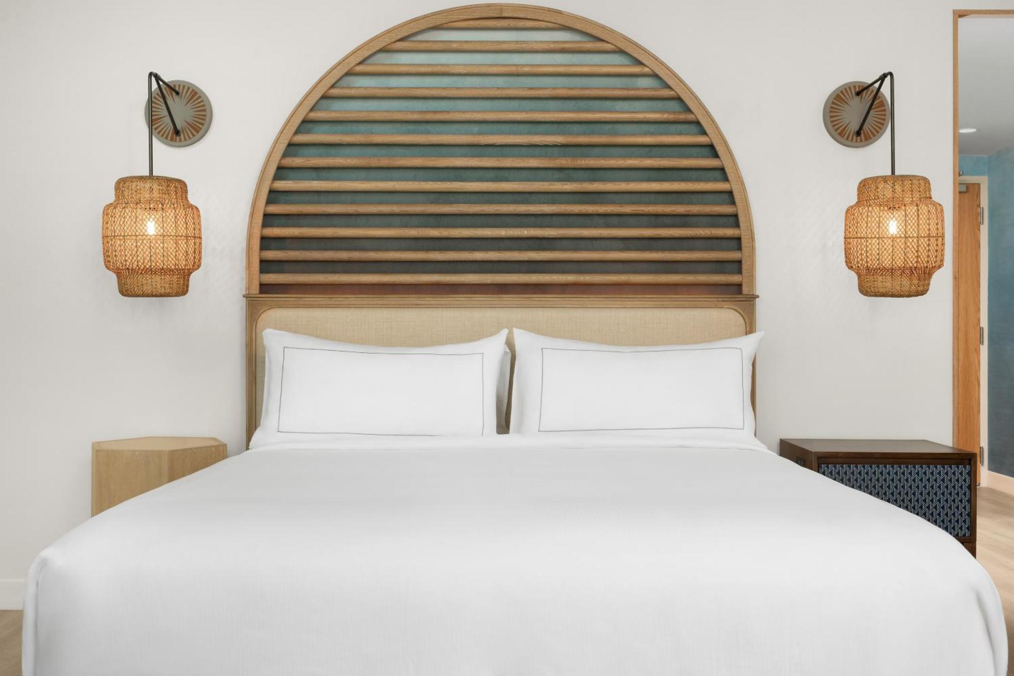 The Hiatus Clearwater Beach, Curio Collection By Hilton Luaran gambar
