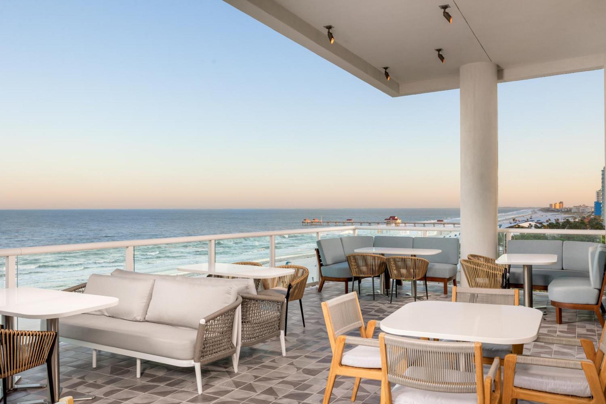 The Hiatus Clearwater Beach, Curio Collection By Hilton Luaran gambar